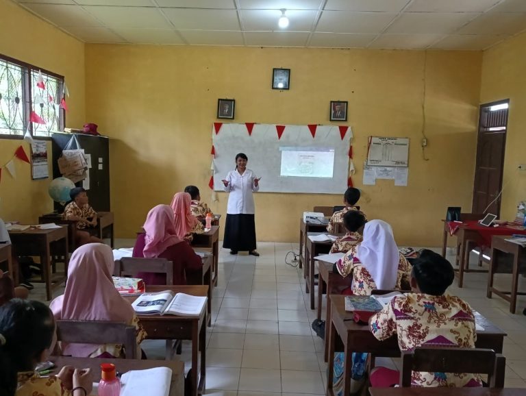 Pendidikan Dasar: Fondasi Utama Pembentukan Karakter dan Masa Depan Generasi Bangsa