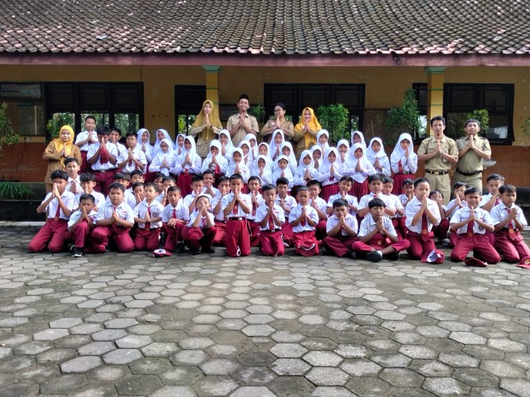 Menembus Batas Hafalan: Menerapkan Pembelajaran Mendalam (Deep Learning) di Ruang Kelas