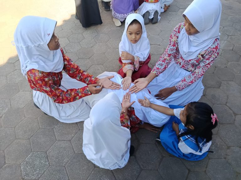 Semangat Hari Anak Nasional, Siswa SD Negeri 3 Gunungan Meriahkan Perayaan dengan Permainan Tradisional